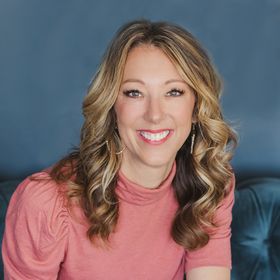 Jessica A. - Online Brand Owner